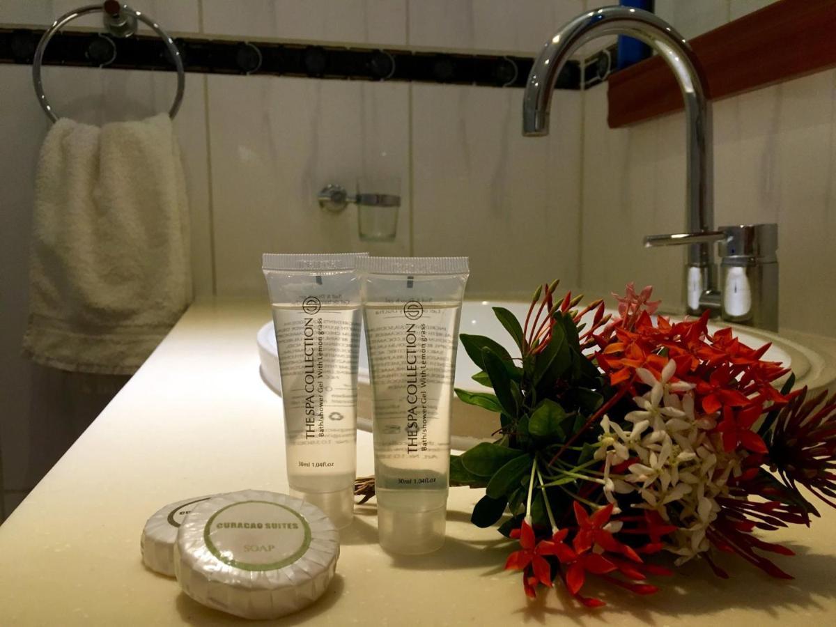 Curacao Suites Hotel ウィレムスタッド エクステリア 写真